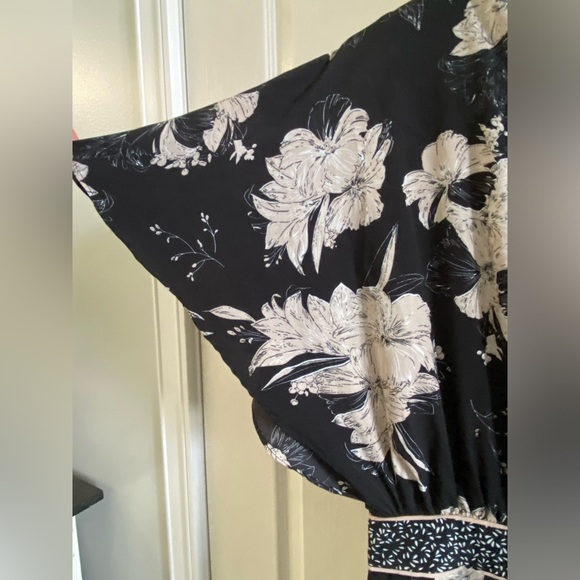 Piper and Scoot Gracie Floral Jumpsuit - Picture 4 of 7